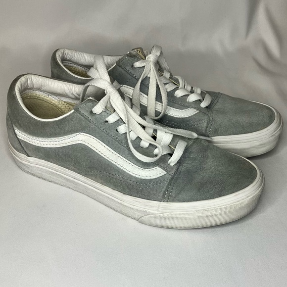 Vans Other - Vans Men’s and Women’s Old Skool Sneaker in Drizzle Grey Suede